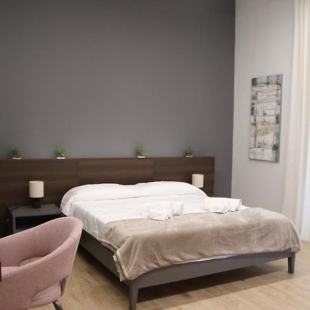 Апартаменты Ioletta House Катания Экстерьер фото