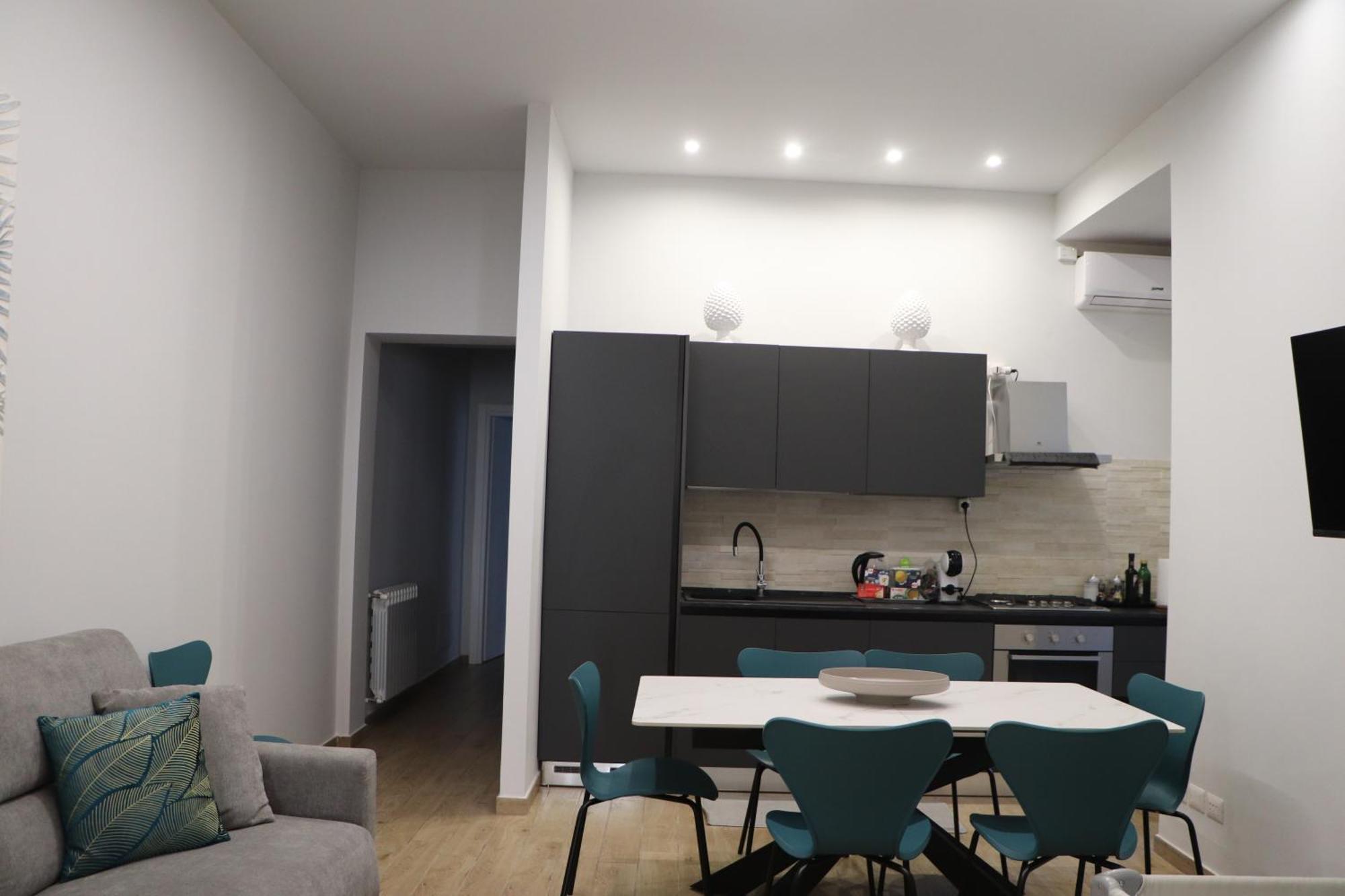 Апартаменты Ioletta House Катания Экстерьер фото