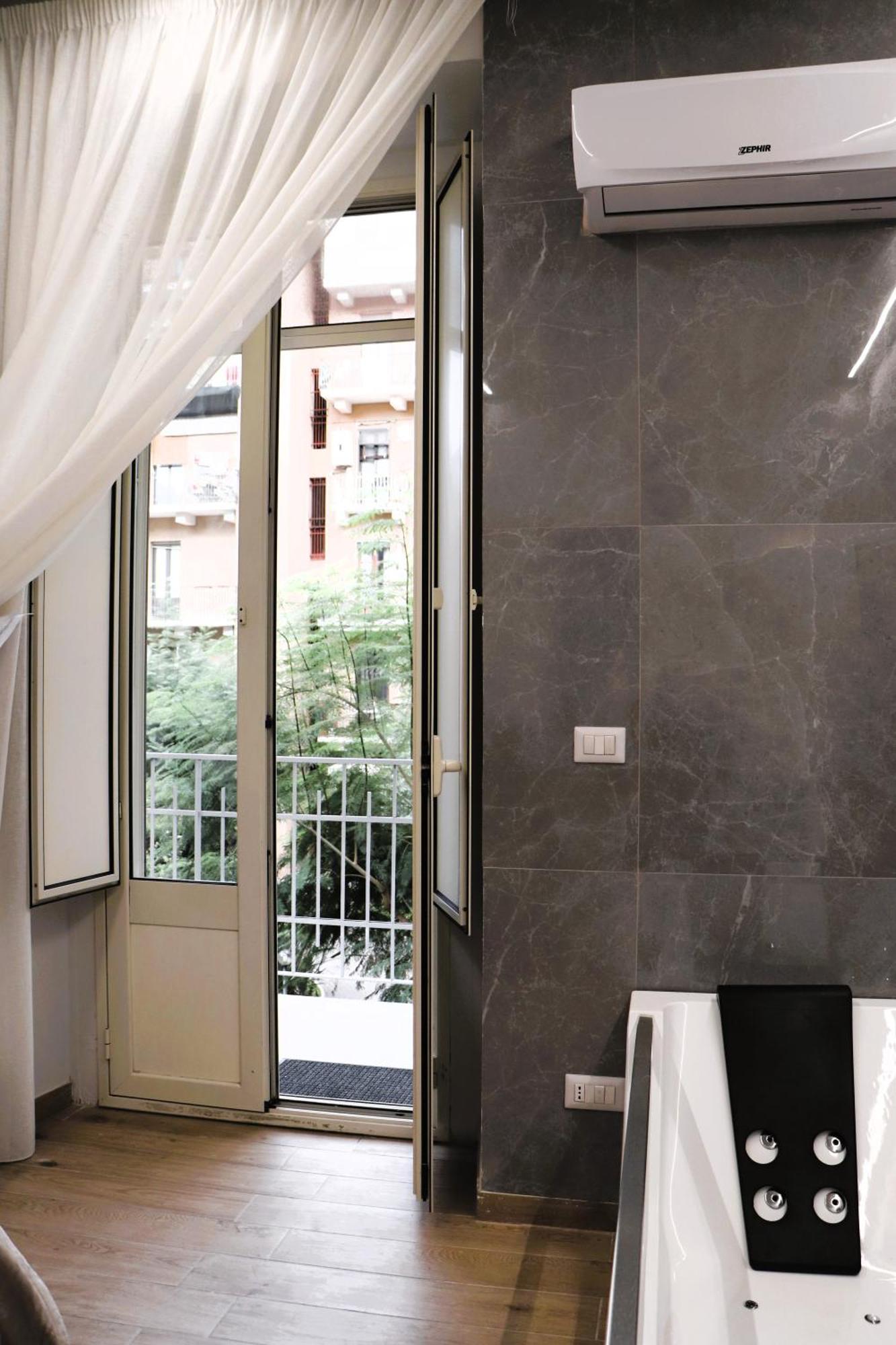 Апартаменты Ioletta House Катания Экстерьер фото